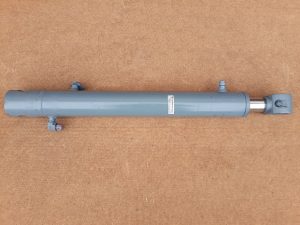 Hydraulický valec na minibager Bobcat