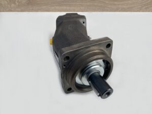Hydromotor dopravníka piestový
