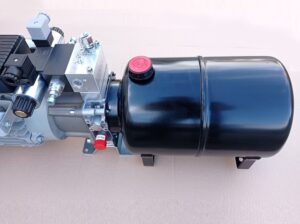 Hydraulický agregát 2,2 kW. Zdvíhacie plošiny, hydraulické lisy, sklápacie návesy.