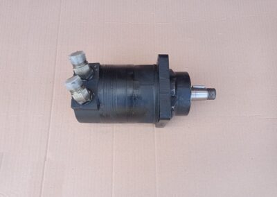 Hydromotor pojazdu kosačky TORO