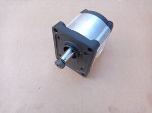 zubový hydraulický motor 12cm3