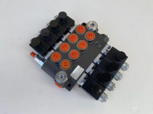 Rozvádzač 4-sekčný 50 elektrický, hydraulický rozvádzač elektrický,  rozvádzač 50 l/min, elektrohydraulický rozvádzač